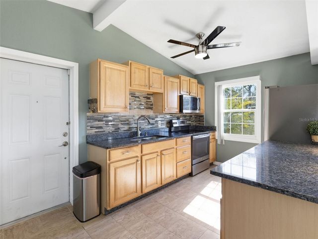 5209 LLOYD STREET, Seffner, FL 33584