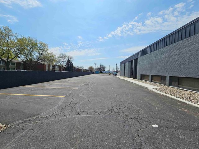 8130 Constitution Blv Boulevard, Sterling Heights, MI 48313