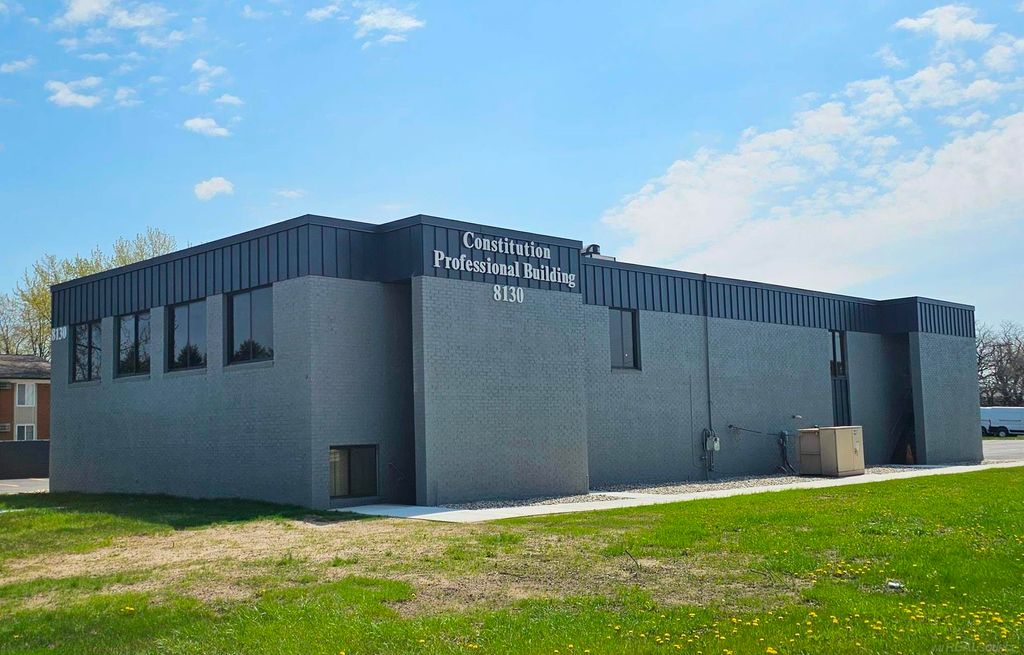 8130 Constitution Blv Boulevard, Sterling Heights, MI 48313