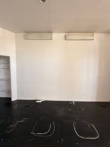 2316 N California Avenue, Chicago, IL 60647