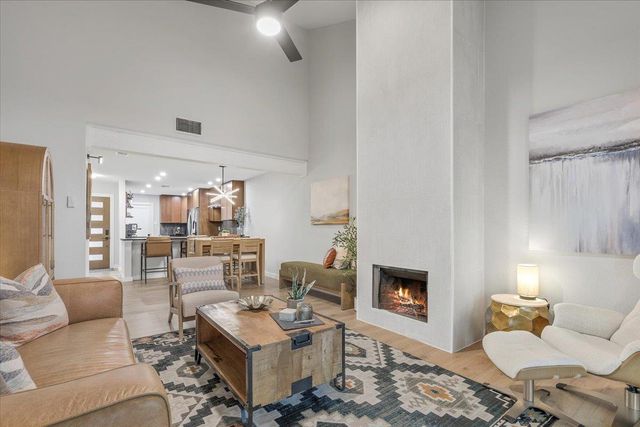 8001 Forest Mesa DR B, Austin, TX 78759