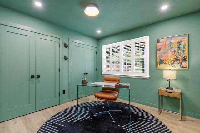 8001 Forest Mesa DR B, Austin, TX 78759