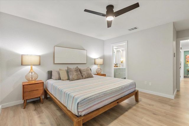 8001 Forest Mesa DR B, Austin, TX 78759