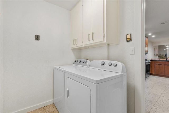 8001 Forest Mesa DR B, Austin, TX 78759