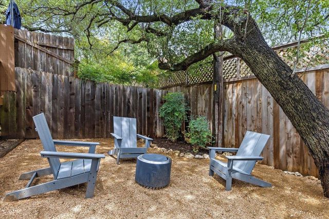 8001 Forest Mesa DR B, Austin, TX 78759