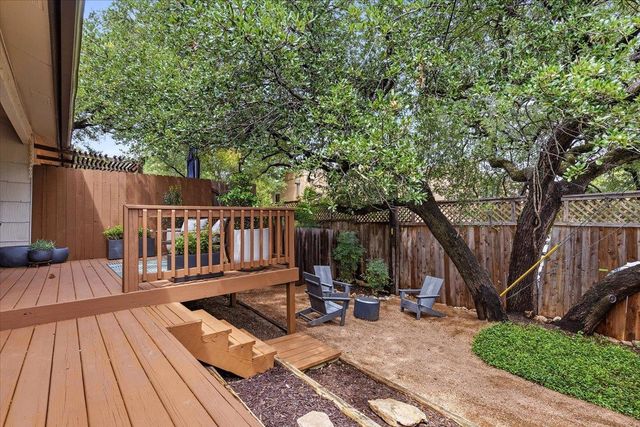 8001 Forest Mesa DR B, Austin, TX 78759