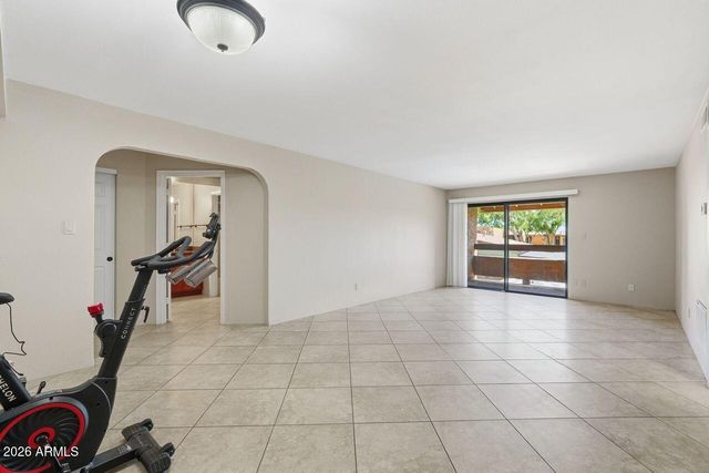 8500 E INDIAN SCHOOL Road 247, Scottsdale, AZ 85251