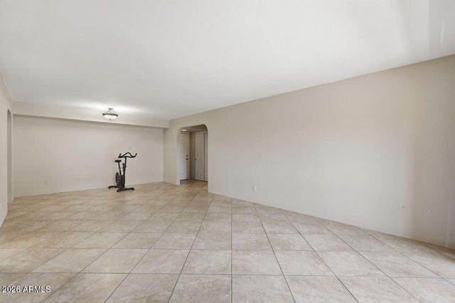 8500 E INDIAN SCHOOL Road 247, Scottsdale, AZ 85251