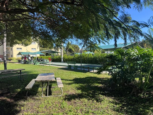 300 NE 26th Avenue 4030, Boynton Beach, FL 33435