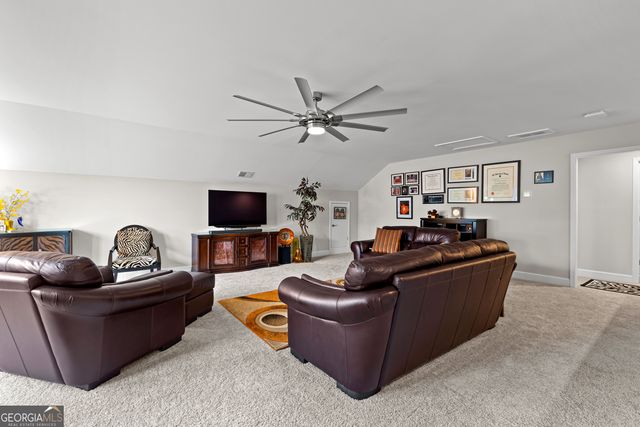 324 Elkins Place, Peachtree City, GA 30269