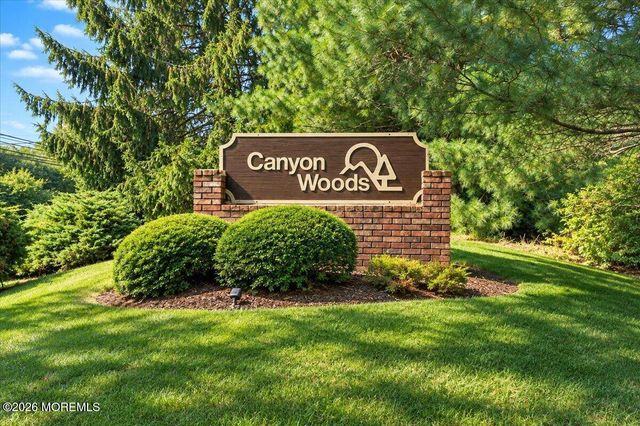 188 Heywood Court 97, Matawan, NJ 07747