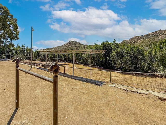 10200 Lilac, Chatsworth, CA 93063