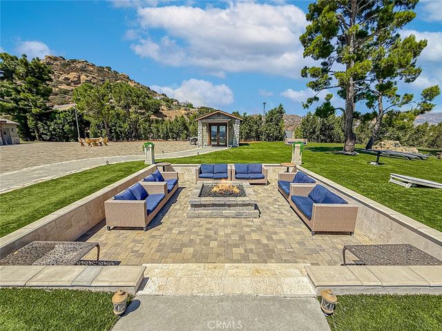 10200 Lilac, Chatsworth, CA 93063