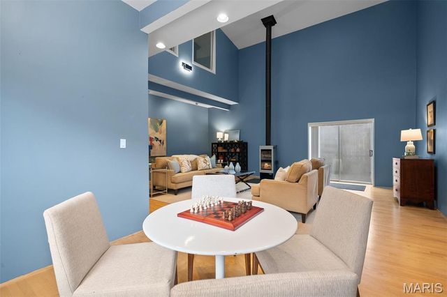 5089 Waterman Boulevard, St Louis, MO 63108