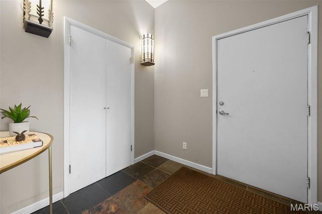 5089 Waterman Boulevard, St Louis, MO 63108