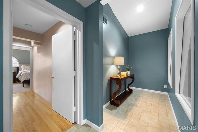 5089 Waterman Boulevard, St Louis, MO 63108