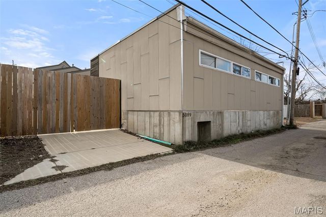 5089 Waterman Boulevard, St Louis, MO 63108