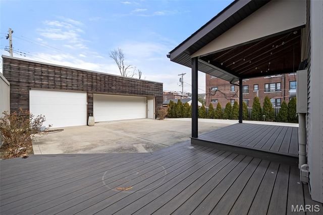 5089 Waterman Boulevard, St Louis, MO 63108