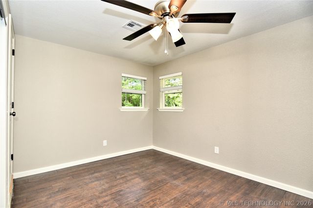 28082 E 121st Street S, Coweta, OK 74429