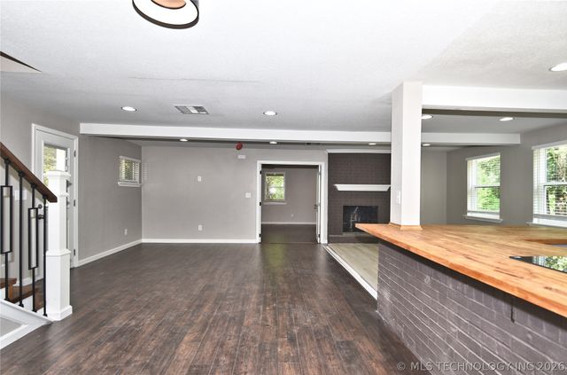 28082 E 121st Street S, Coweta, OK 74429