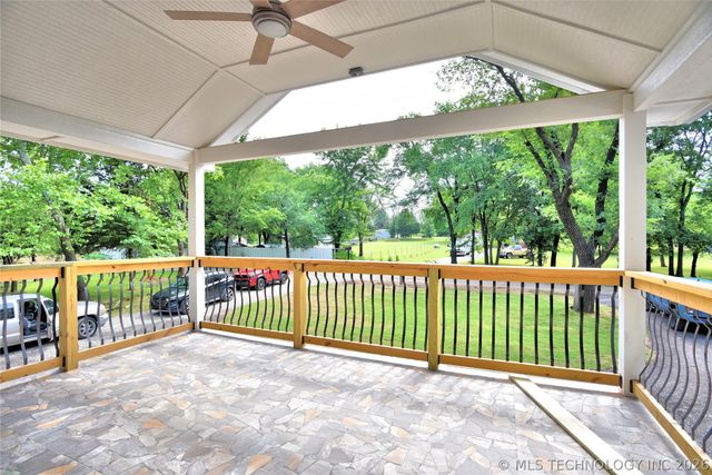 28082 E 121st Street S, Coweta, OK 74429