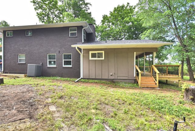 28082 E 121st Street S, Coweta, OK 74429