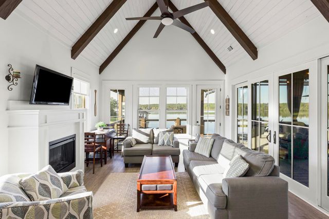 17 pickwick Point, Lumberton, MS 39455