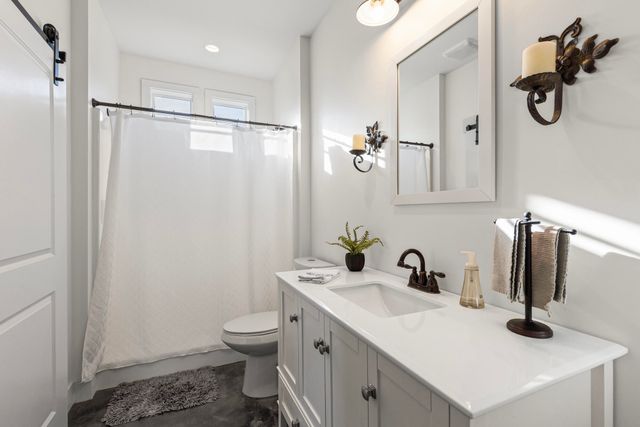 17 pickwick Point, Lumberton, MS 39455