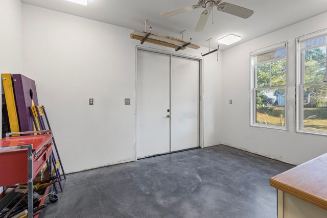 17 pickwick Point, Lumberton, MS 39455