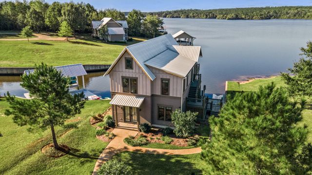 17 pickwick Point, Lumberton, MS 39455