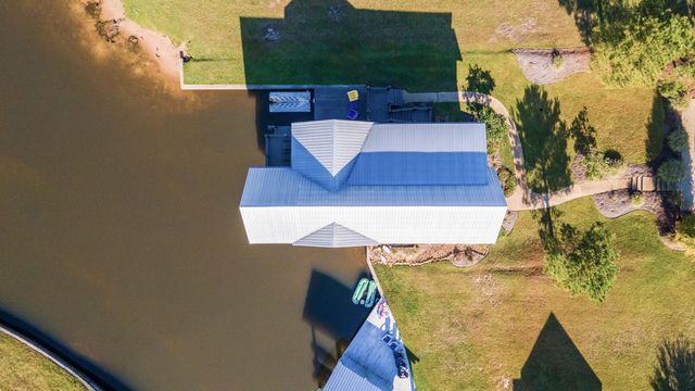 17 pickwick Point, Lumberton, MS 39455