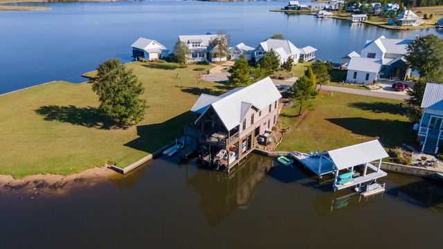 17 pickwick Point, Lumberton, MS 39455