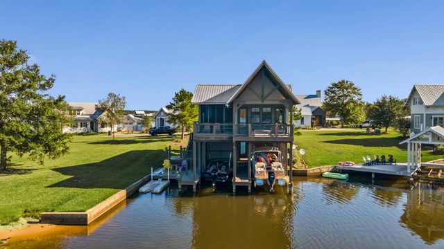 17 pickwick Point, Lumberton, MS 39455