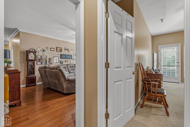 1006 Fernwood Drive, Jonesboro, AR 72401