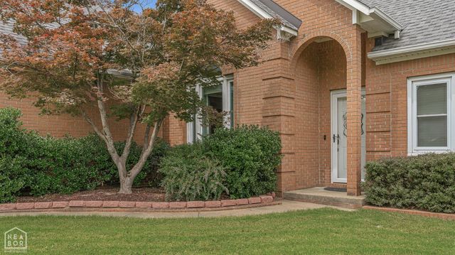 1006 Fernwood Drive, Jonesboro, AR 72401