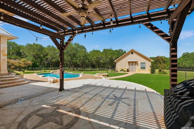 26310 E Rockwall, New Braunfels, TX 78132
