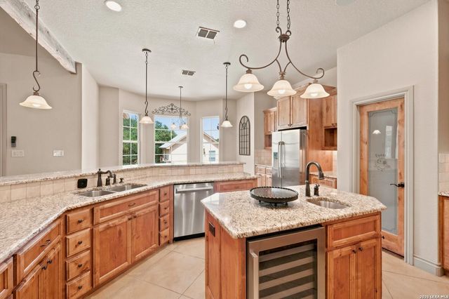 26310 E Rockwall, New Braunfels, TX 78132
