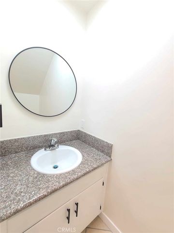 2758 Orange Avenue 4, Torrance, CA 90501
