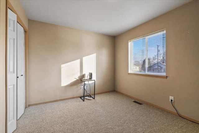 1113 E Rowan Ave, Spokane, WA 99207