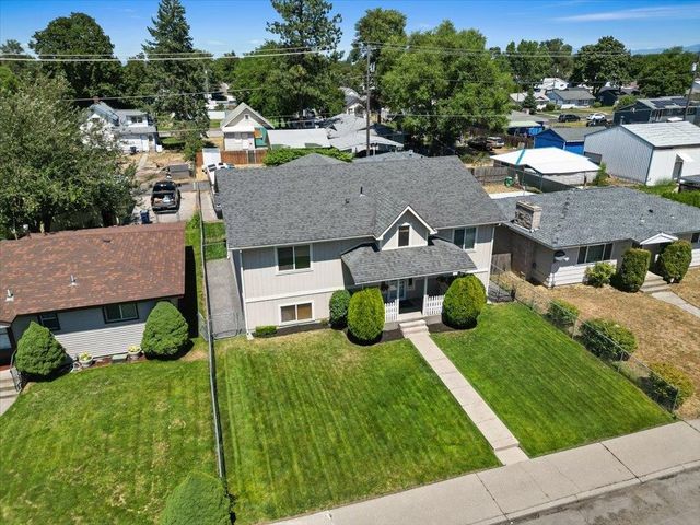 1113 E Rowan Ave, Spokane, WA 99207