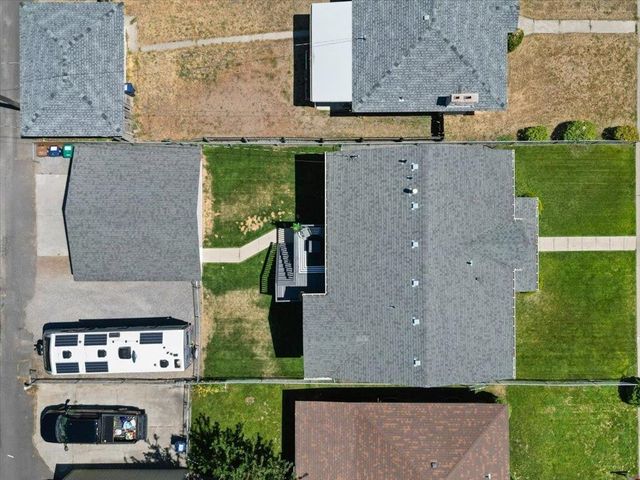 1113 E Rowan Ave, Spokane, WA 99207