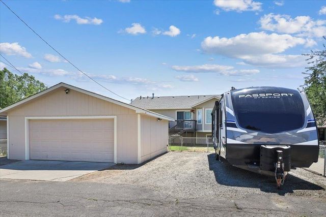 1113 E Rowan Ave, Spokane, WA 99207