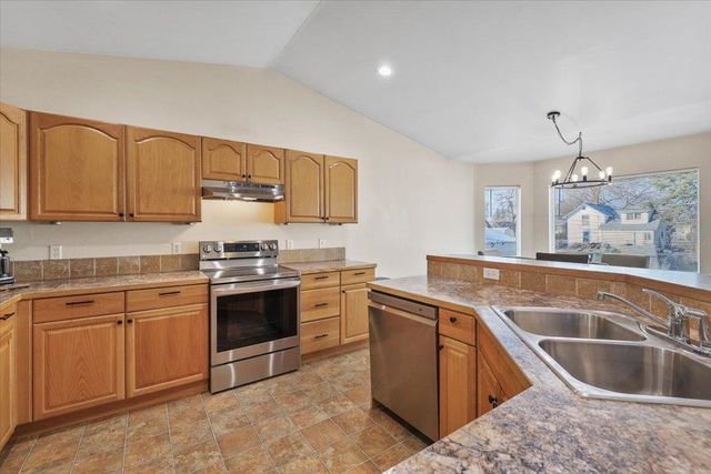 1113 E Rowan Ave, Spokane, WA 99207