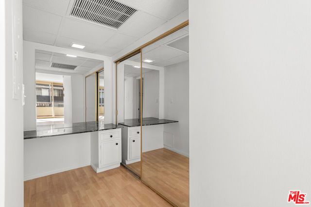 1300 Midvale Avenue 408, Los Angeles, CA 90024