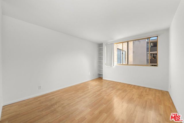 1300 Midvale Avenue 408, Los Angeles, CA 90024