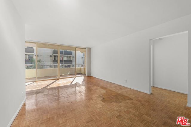 1300 Midvale Avenue 408, Los Angeles, CA 90024