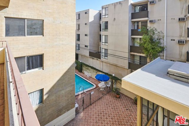 1300 Midvale Avenue 408, Los Angeles, CA 90024