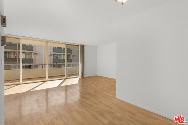 1300 Midvale Avenue 408, Los Angeles, CA 90024