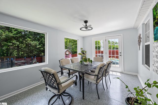 826 Damson Plum Court, Spartanburg, SC 29301