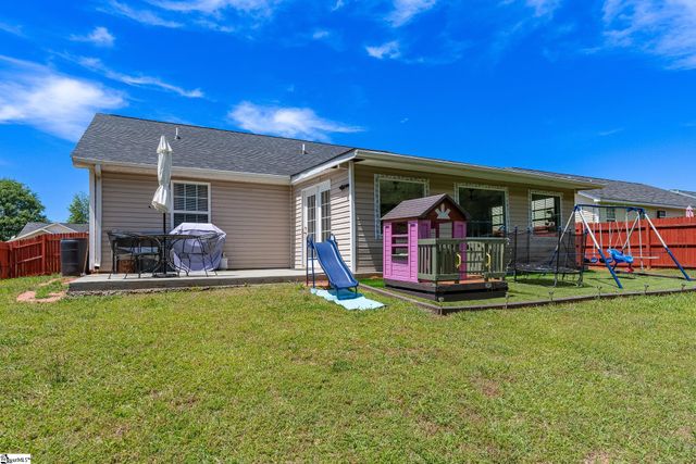 826 Damson Plum Court, Spartanburg, SC 29301